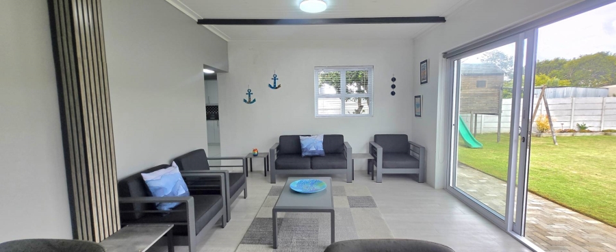 4 Bedroom Property for Sale in Franskraal Western Cape